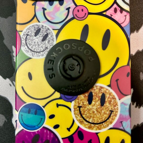 iPhone 14 Casely Smiley Stickers Case and Enamel Popsocket Yellow Smiley Face - Picture 13 of 13